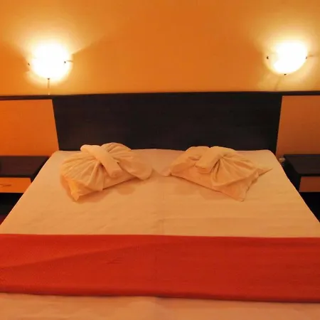 Hotell & Maverick